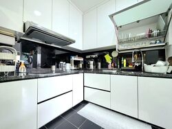 Torie Mansions (D15), Apartment #593238481
